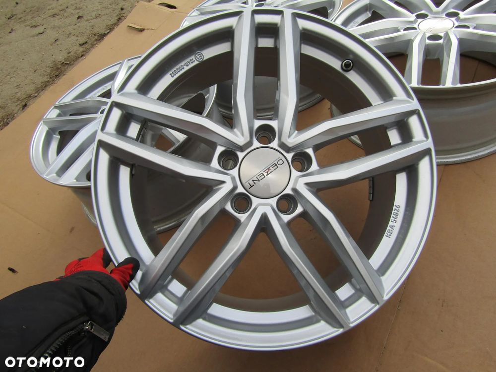 4x Felgi 18 Audi A4 B8 B9 A5 A6 A7 A8 Q3 Q5 Q7 / Mercedes A293 GLC X254 C254 SEAT SKODA BMW 7,5 j 5x112 ET35 - 12