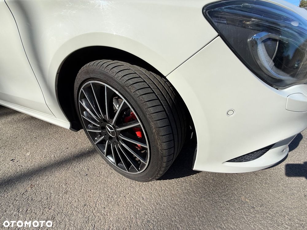 Mercedes-Benz CLA 200 - 7
