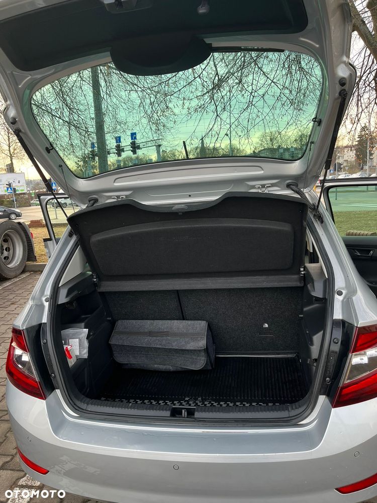 Skoda Fabia 1.0 MPI Soleil - 12