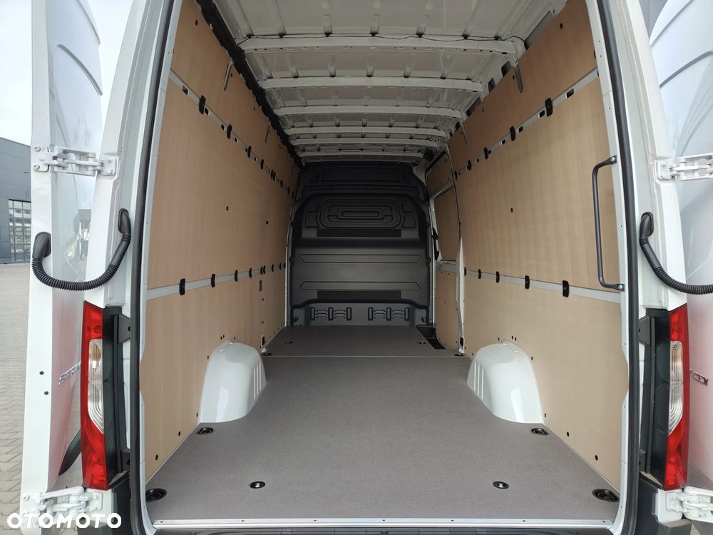 Mercedes-Benz Sprinter 317 CDI - 10