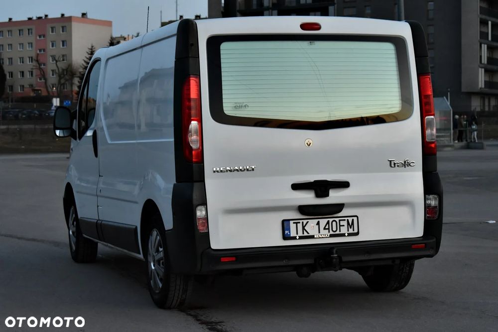 Renault trafic - 10