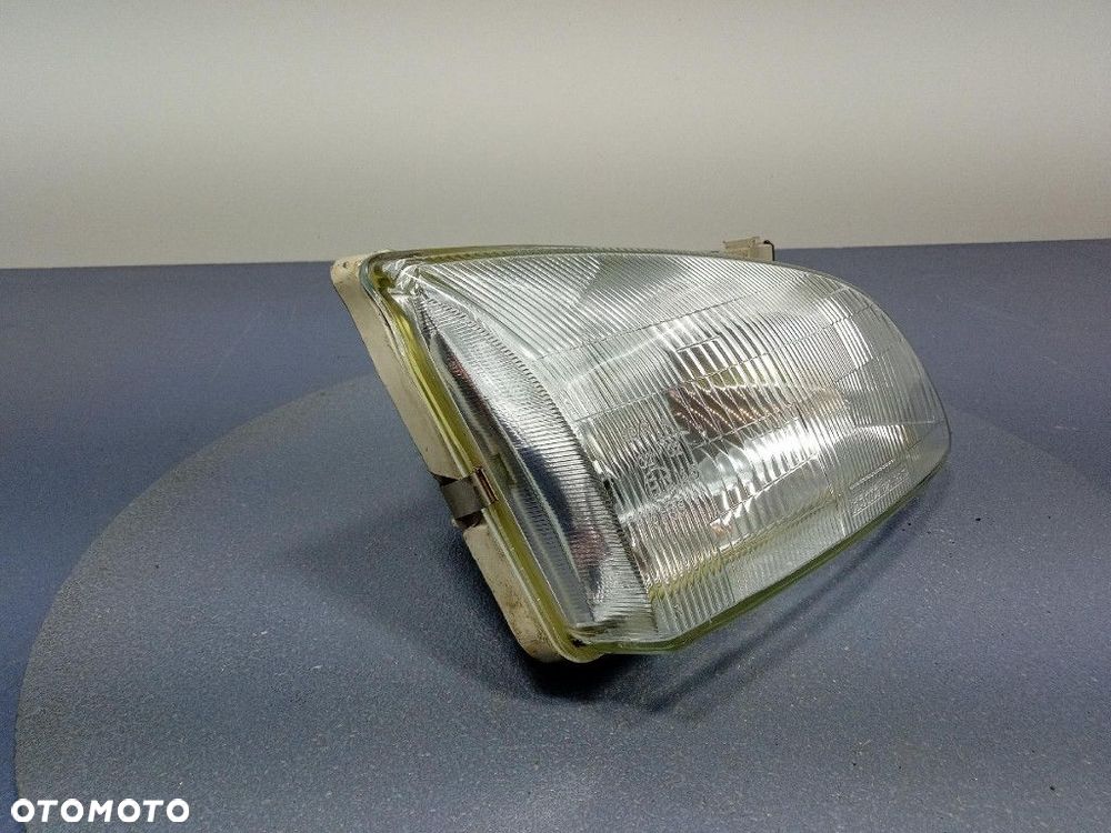 TOYOTA STARLET P9 REFLEKTOR PRAWY PRZÓD LAMPA PRZEDNIA EU 620-36939 - 2