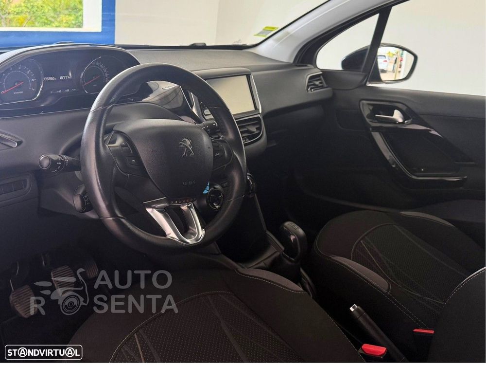 Peugeot 208 1.2 PureTech Access - 9