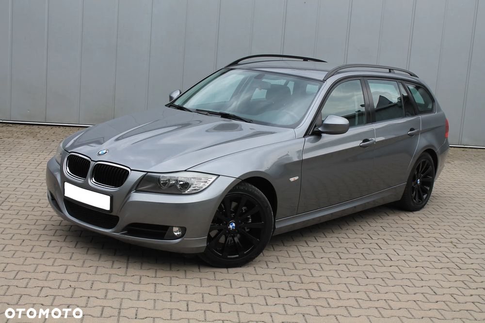 BMW Seria 3 318d DPF Edition Exclusive - 1