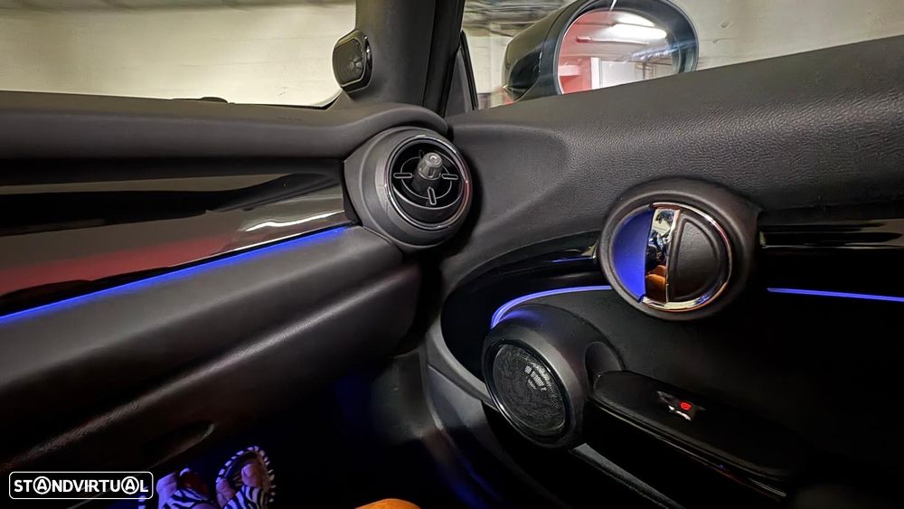 MINI Cabrio John Cooper Works Plus Auto Desportiva - 17