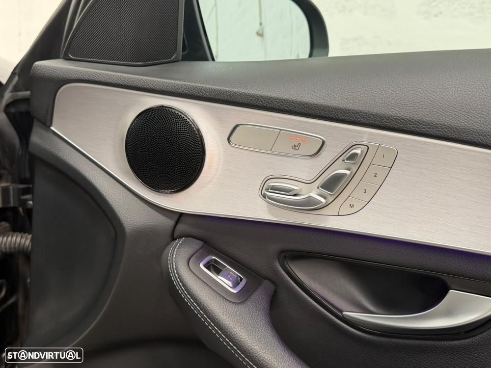 Mercedes-Benz C 300 de AMG Line - 52