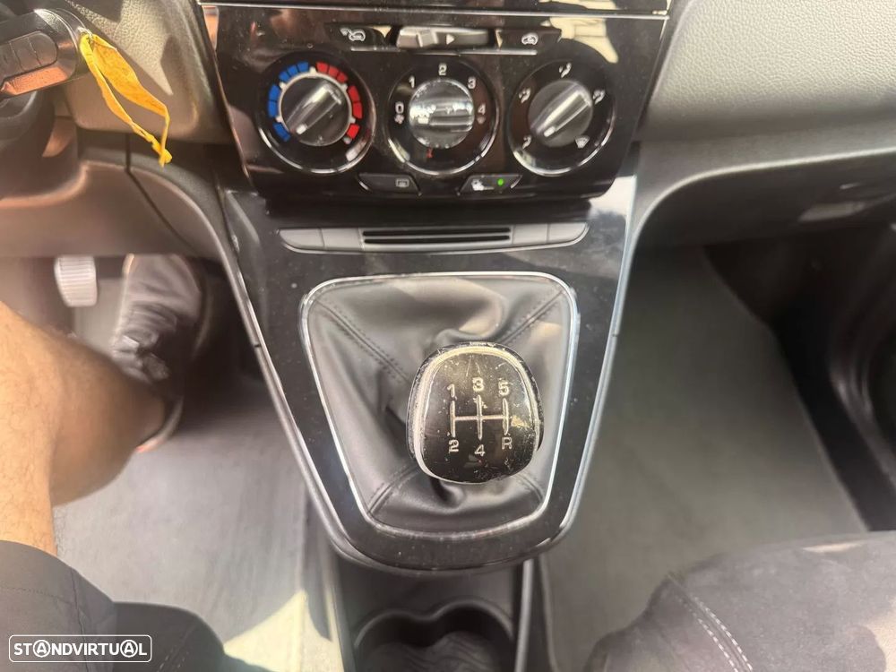 Lancia Ypsilon 1.3 M-jet S&S Gold - 34
