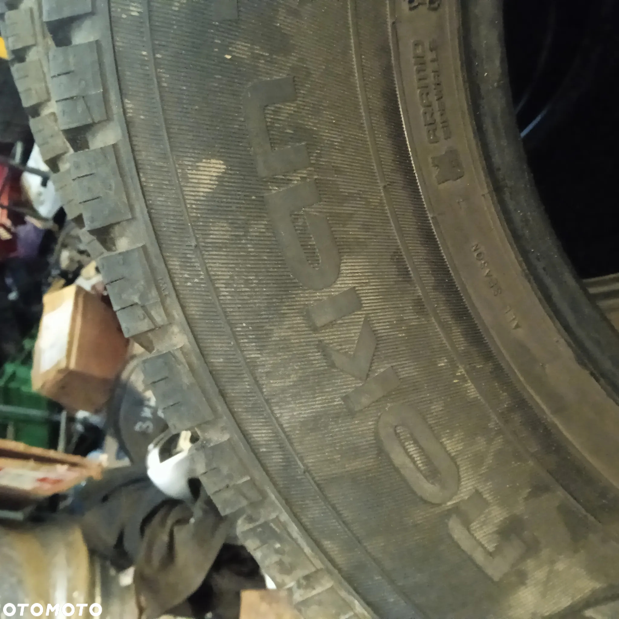 Opony Nokian 225/75/16C - 6