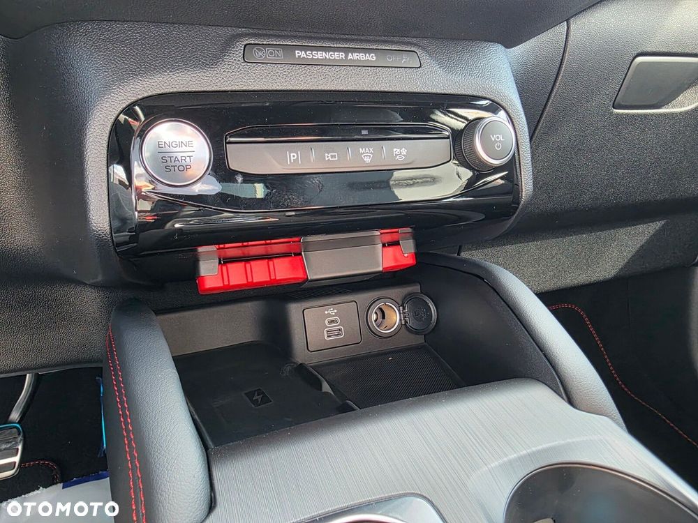 Ford Kuga - 29