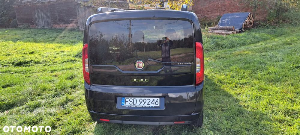 Fiat Doblo 1.4 T-Jet 16V Emotion - 32