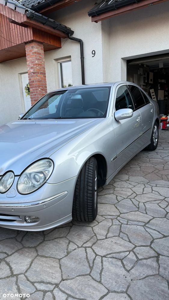Mercedes-Benz Klasa E 200 Kompressor Automatik Avantgarde - 12