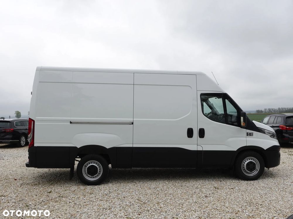 Iveco 35S14 L3H2 - 10