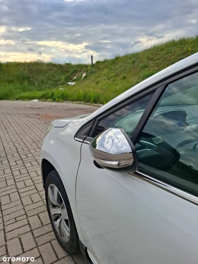 Peugeot 2008 1.6 VTi Allure - 19
