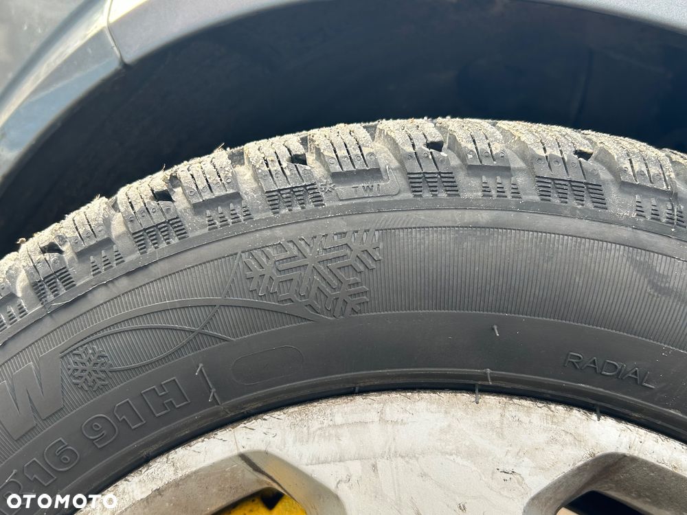 Opel Astra 2.0 T Cosmo - 23