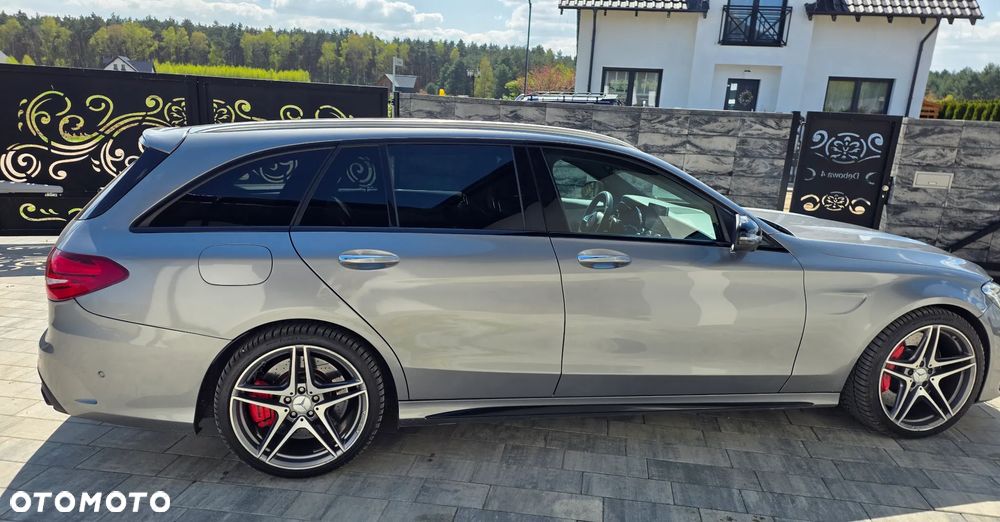 Mercedes-Benz Klasa C AMG 63 S - 9