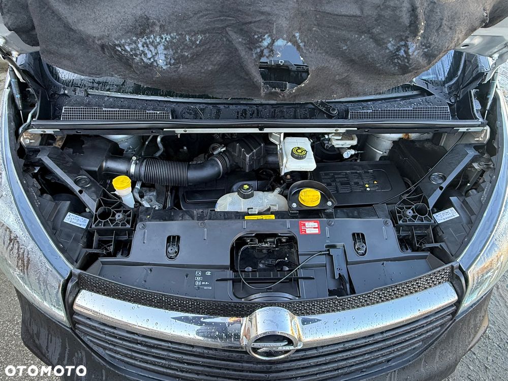 Opel Vivaro - 20