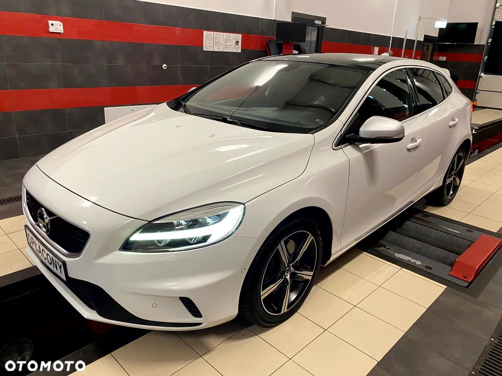 Volvo V40 D3 Drive-E R-Design Momentum - 8