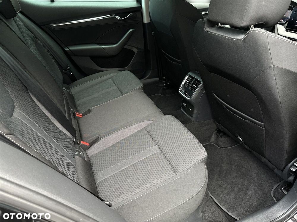 Skoda Octavia 1.5 TSI e-Tec Style DSG - 10