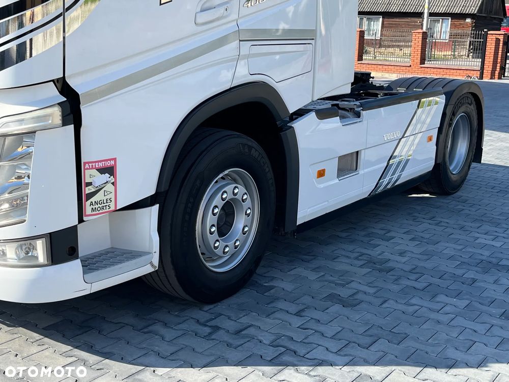 Volvo FH / EURO 6/  I- SHIFT/ MICHELIN 80% /  KLIMA POSTOJOWA / SERWISOWANY/ ZADBANY / OKAZJA - 16