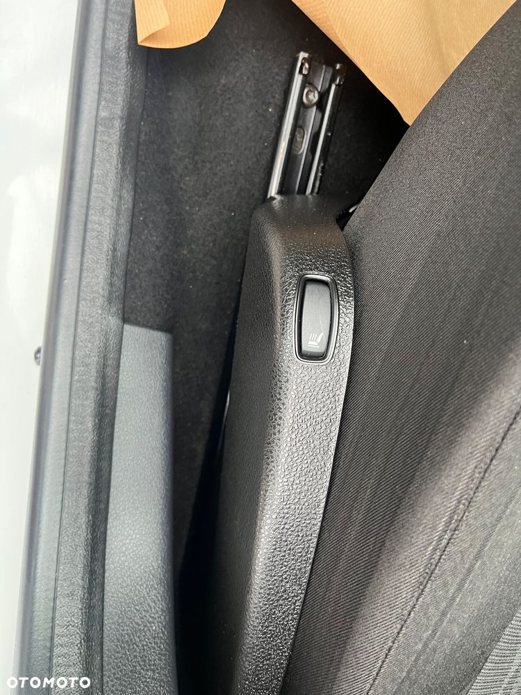 Dacia Dokker dCi 90 Laureate - 19