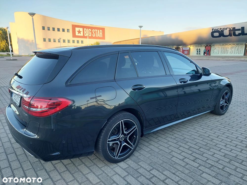 Mercedes-Benz Klasa C 300 e 9G-TRONIC AMG Line - 7