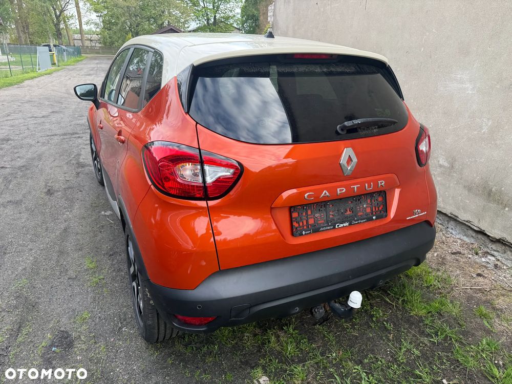 Renault Captur (ENERGY) TCe 90 BOSE EDITION - 11