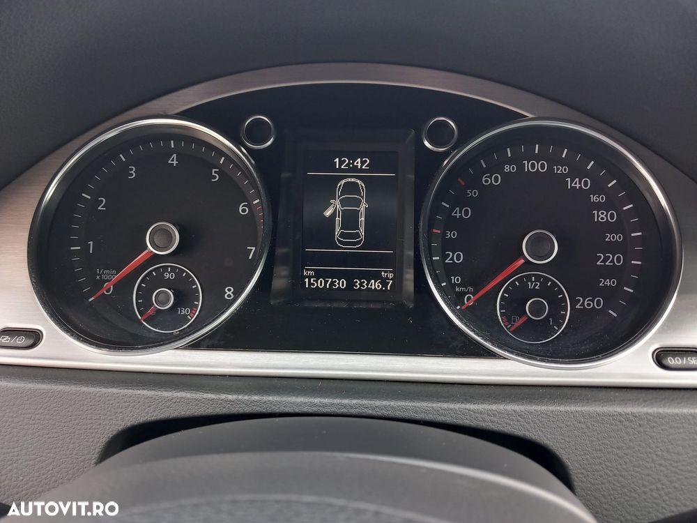 Volkswagen Passat - 18