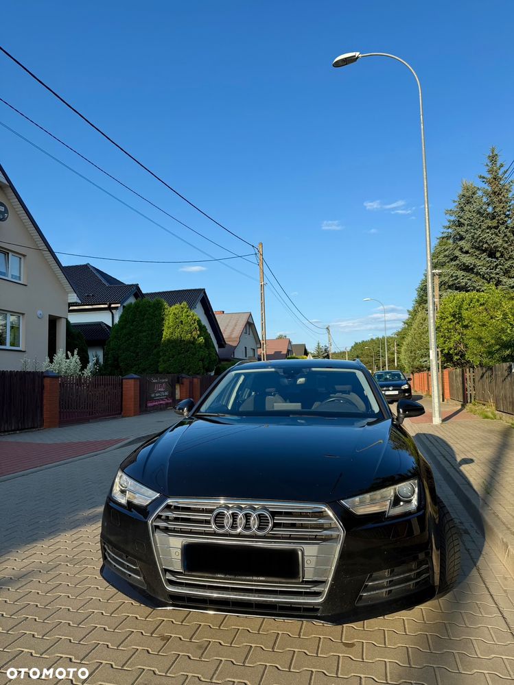 Audi A4 2.0 TFSI S tronic - 2