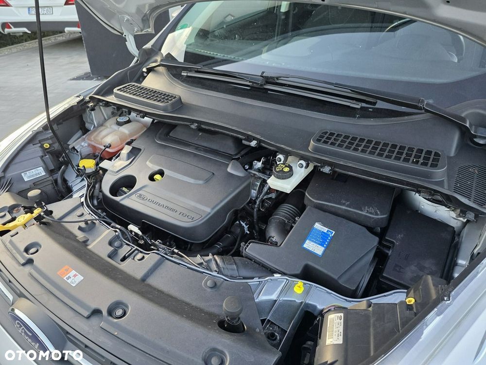 Ford Kuga - 21