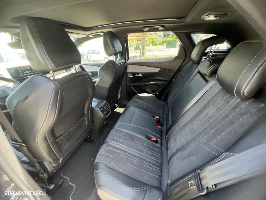 Peugeot 3008 1.6 Hybrid4 GT Pack e-EAT8 - 30