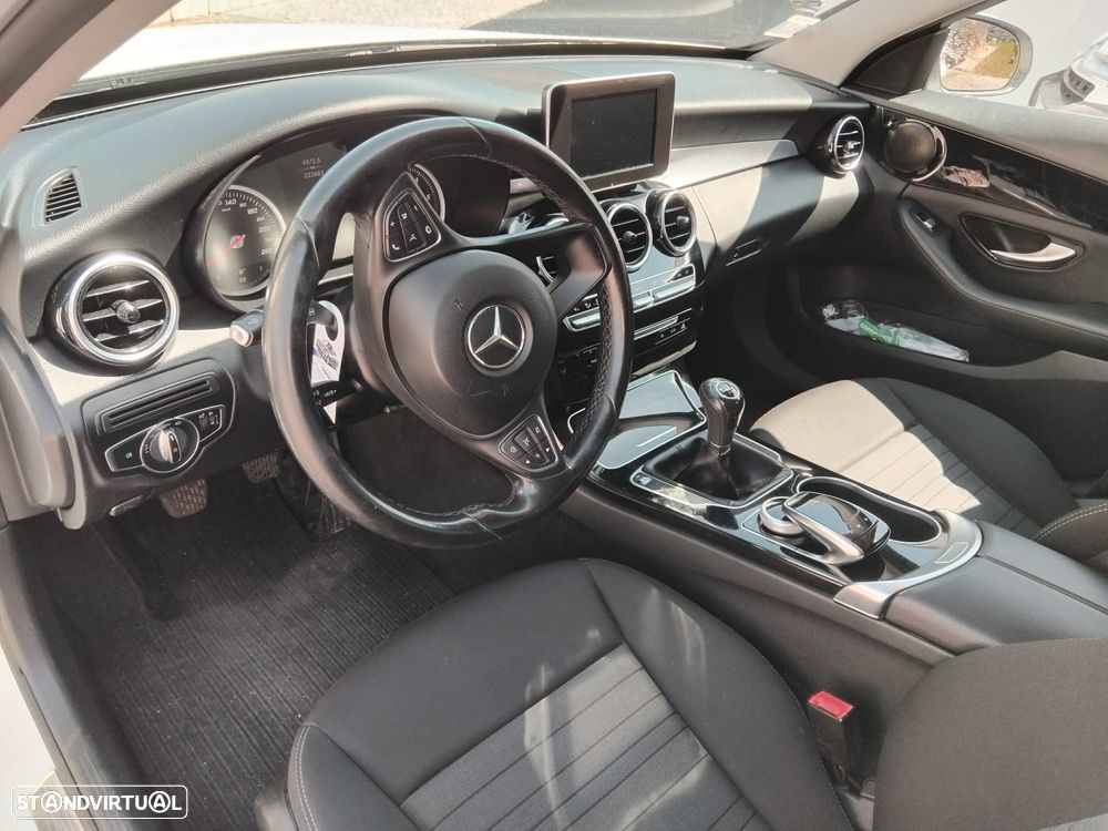 Mercedes-Benz C 200 - 8