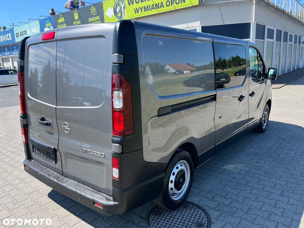 Opel Vivaro - 6
