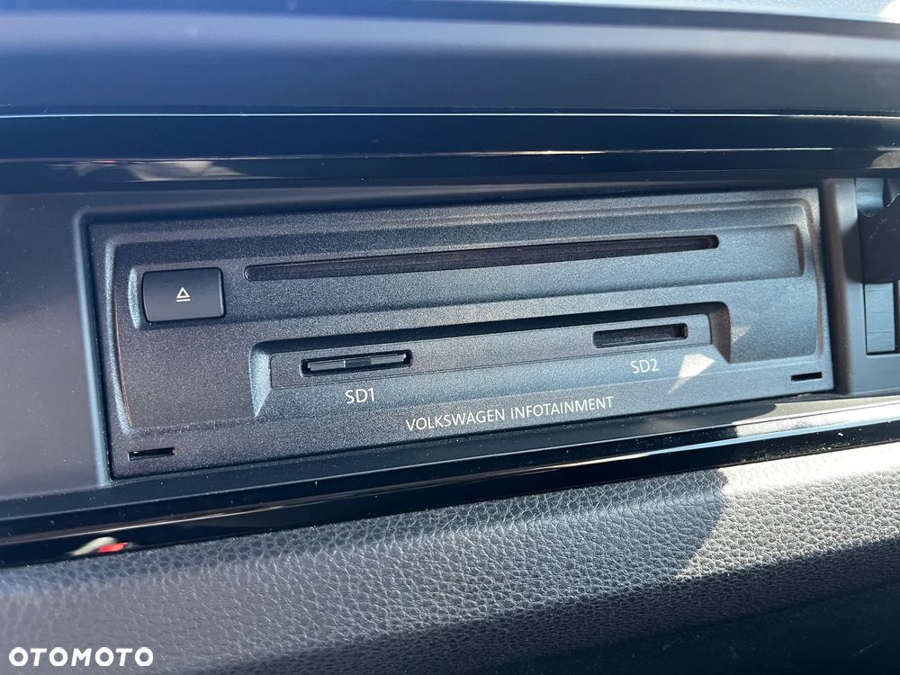 Volkswagen Touran 1.6 TDI SCR BlueMotion Technology Comfortline - 29