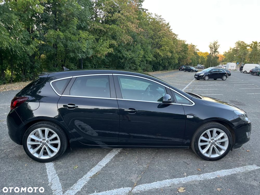 Opel Astra 1.4 Turbo - 4
