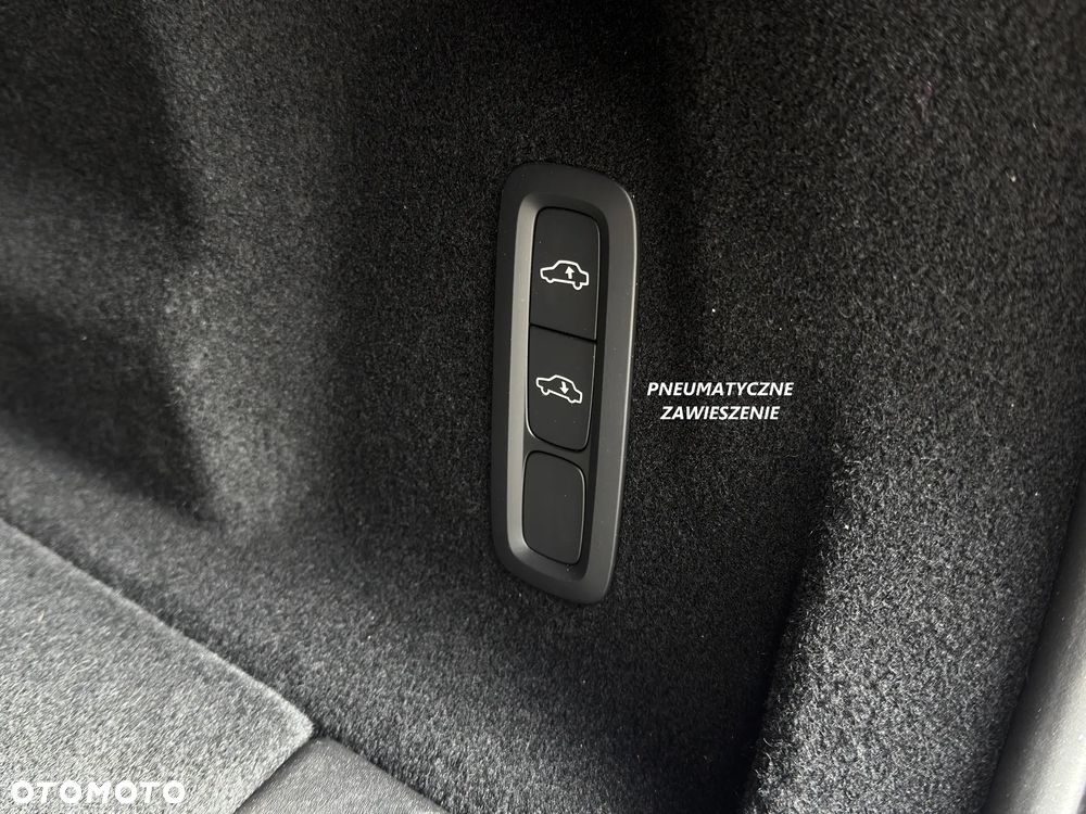Volvo XC 60 B4 D AWD Geartronic RDesign - 38