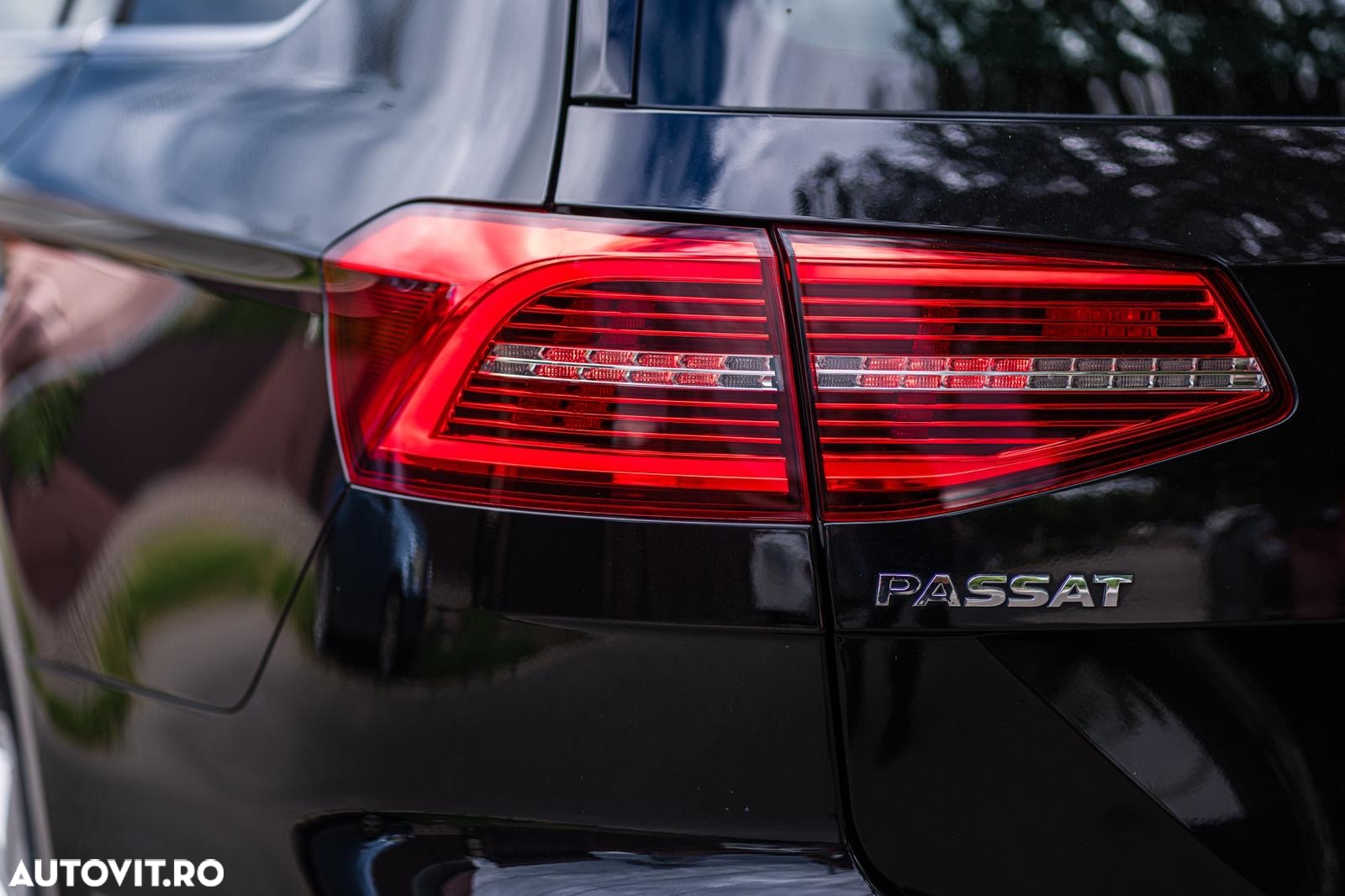 Volkswagen Passat Variant 2.0 TDI DSG (BlueMotion Technology) Highline - 24