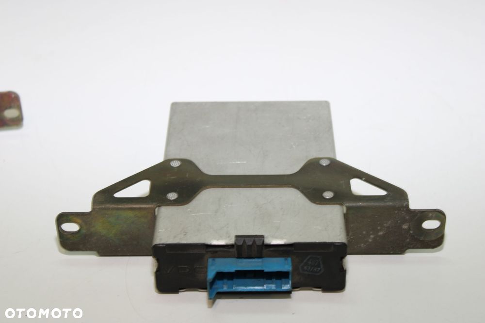 MODUŁ STEROWNIK BMW E34 E32 komputer 1384734 TEMPOMATU - 2