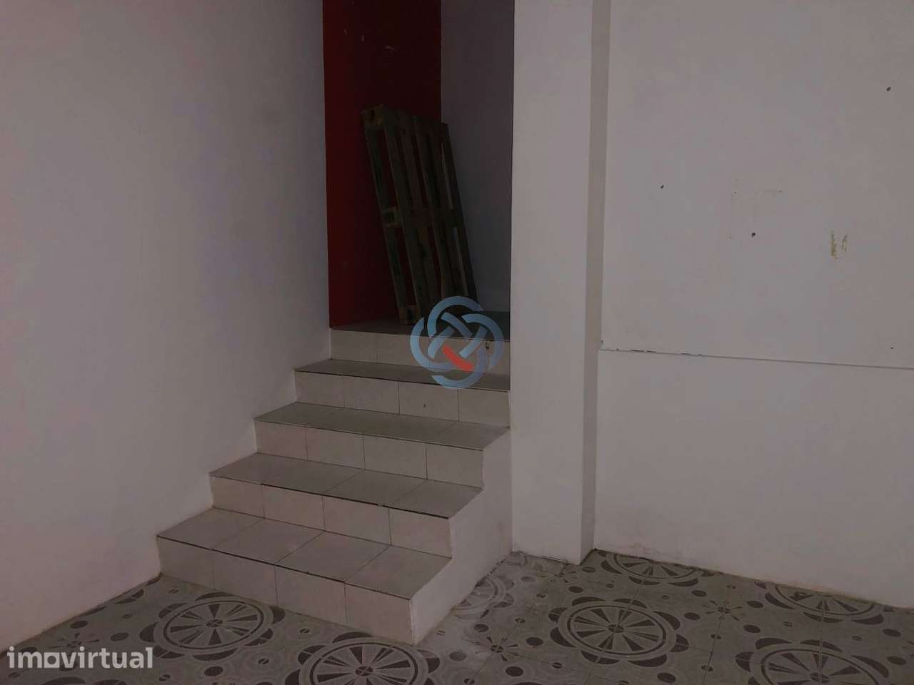 Estabelecimento Comercial em Santa Maria da Feira - Grande imagem: 4/5