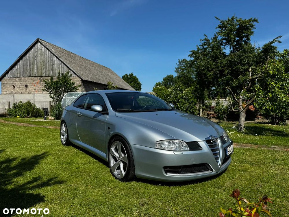 Alfa Romeo GT 1.9 JTD M-Jet DPF Distinctive Collezione - 7