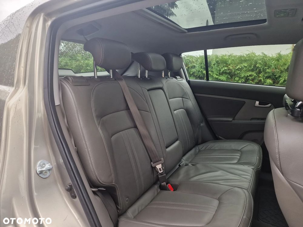 Kia Sportage 2.0 CRDI 4WD Vision - 13