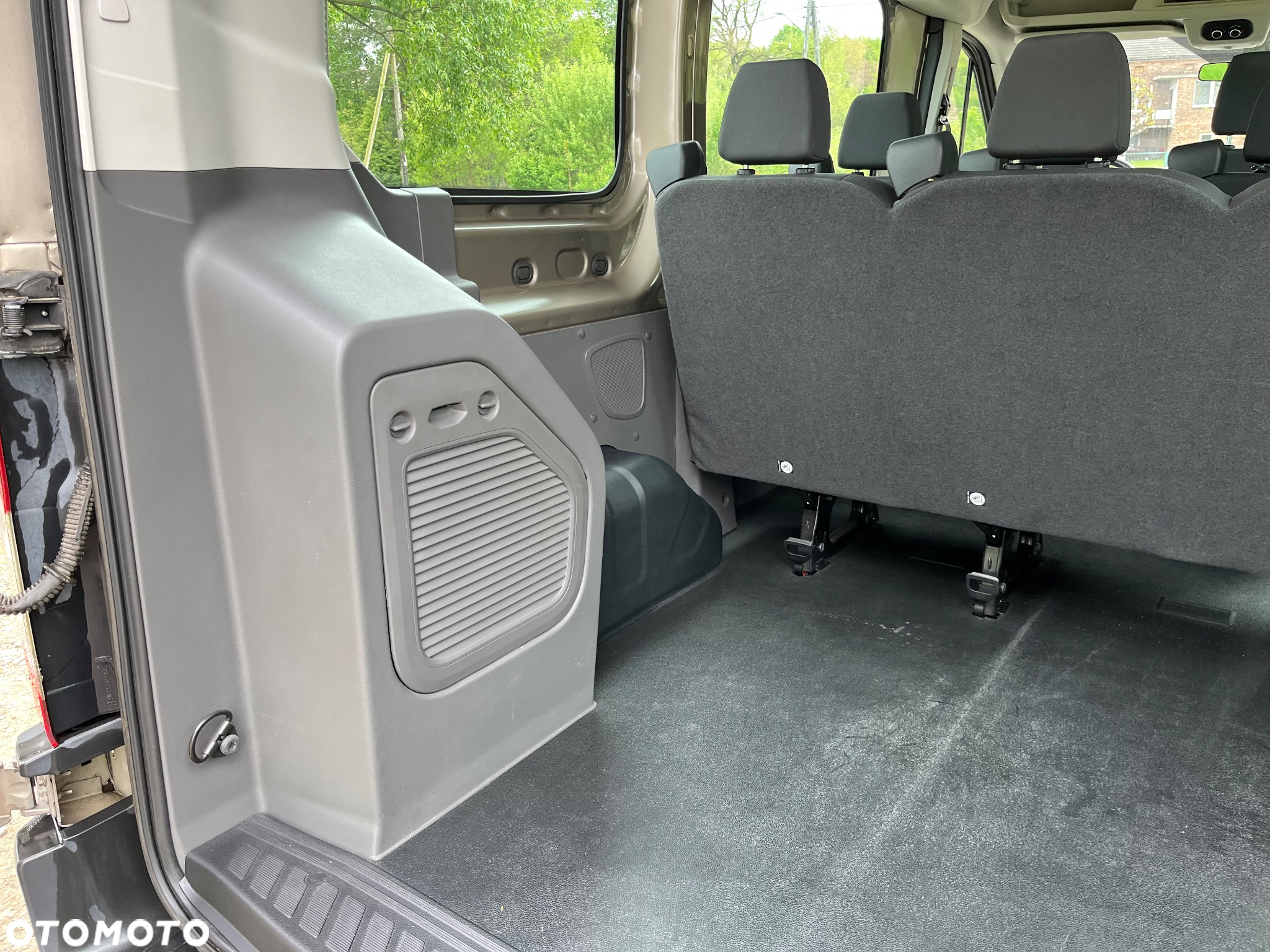 Ford Transit - 18