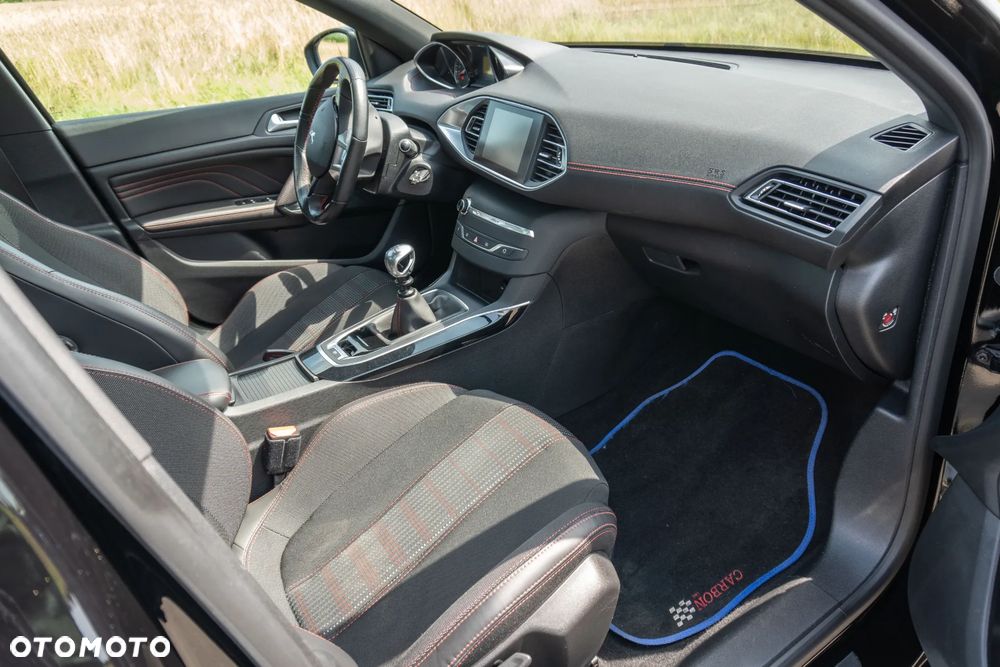 Peugeot 308 1.2 PureTech GPF GT Pack S&S - 15