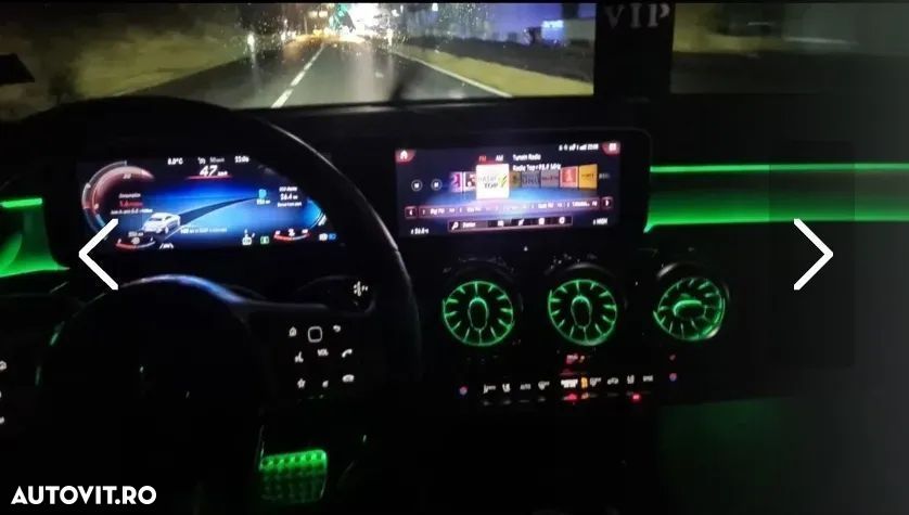 Mercedes-Benz CLA - 33