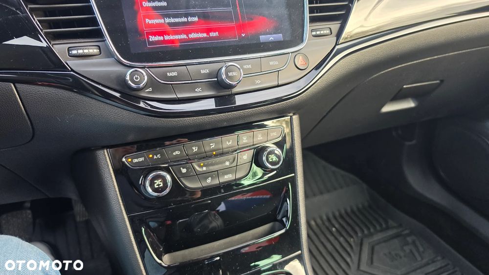 Opel Astra 1.4 Turbo Innovation - 21