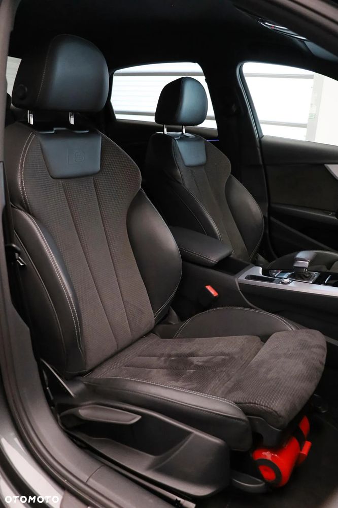 Audi A4 - 12