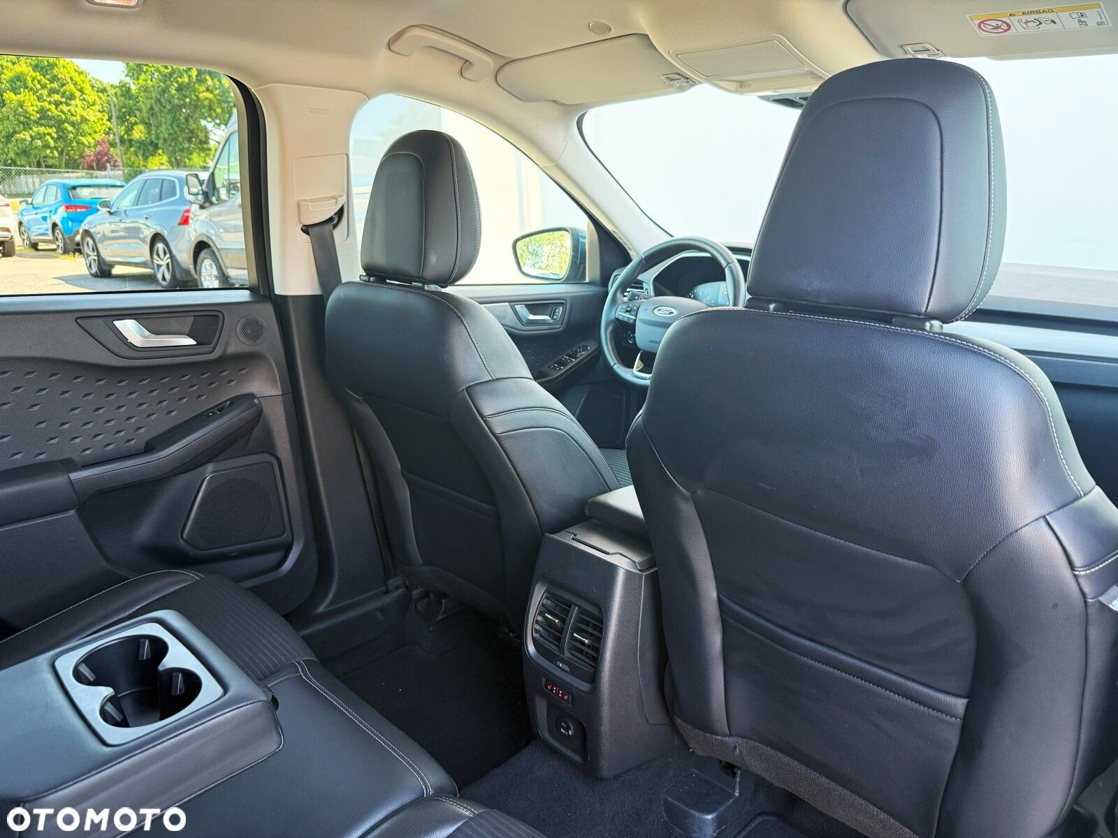 Ford Kuga - 31