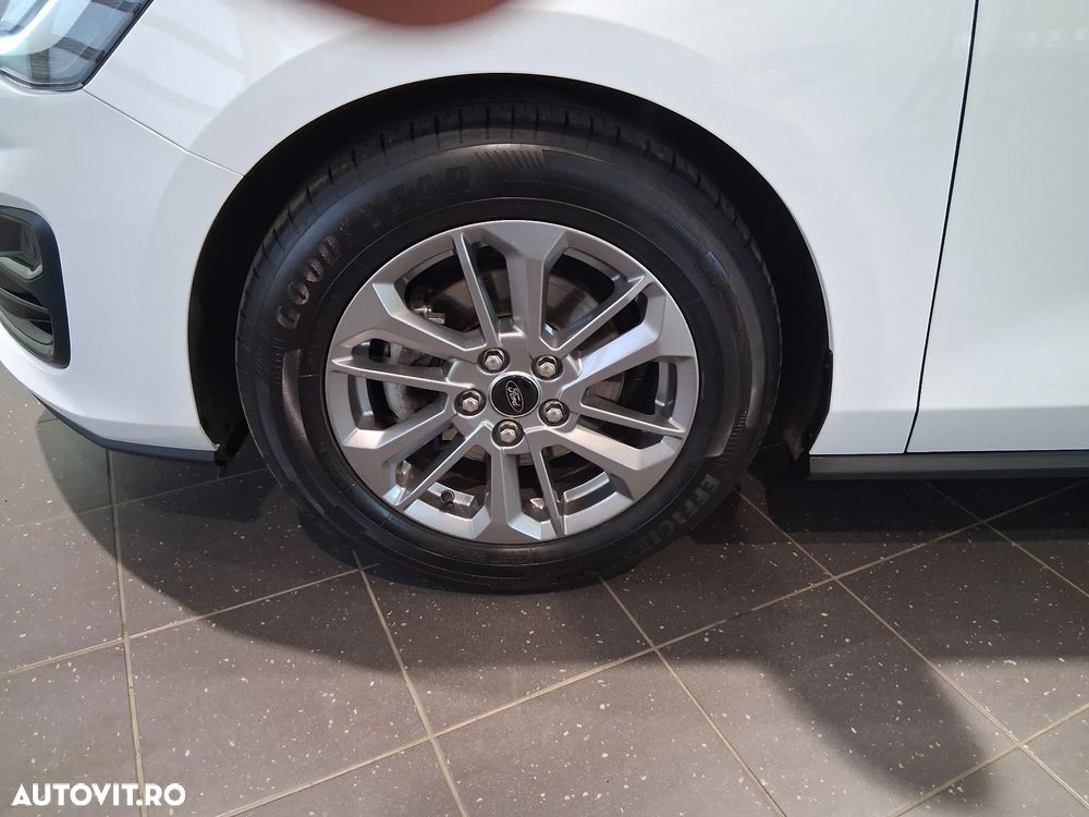 Ford Focus 1.0 EcoBoost Titanium - 6