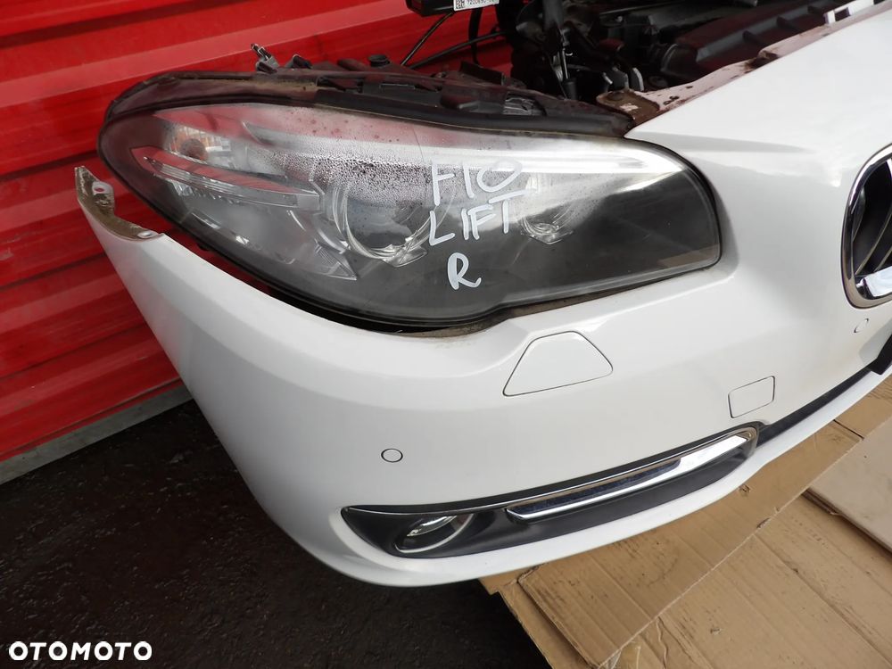 BMW - F10 - LIFT - KOMPLETNY PRZÓD , MASKA , BŁOTNIKI , PAS PRZEDNI , LAMPY , ZDERZAK  - FRONT - KOLOR ALPINEWEISS 3 - 4