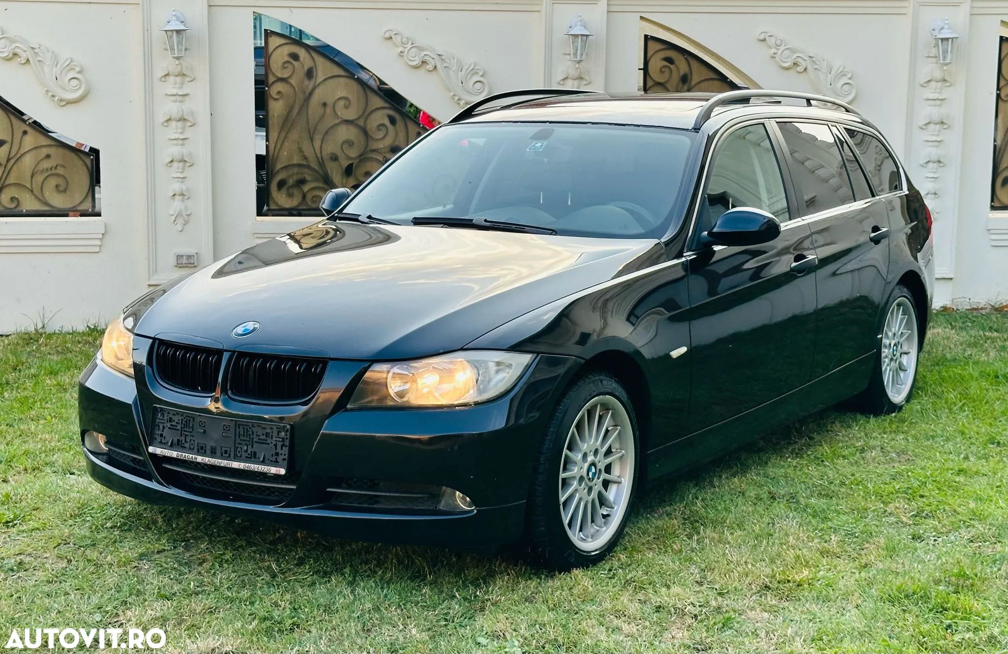 BMW Seria 3 320i Aut. - 1
