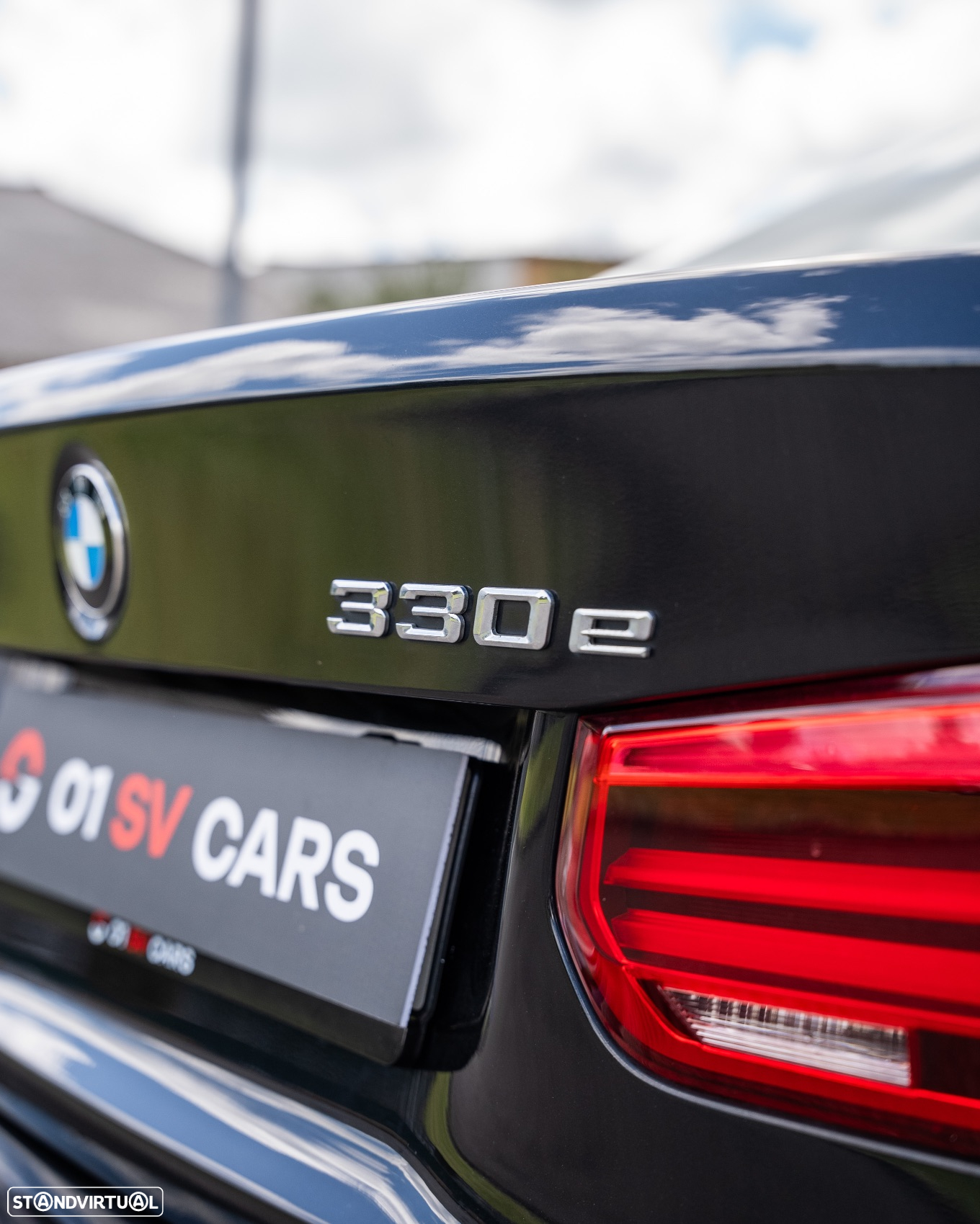 BMW 330 - 13